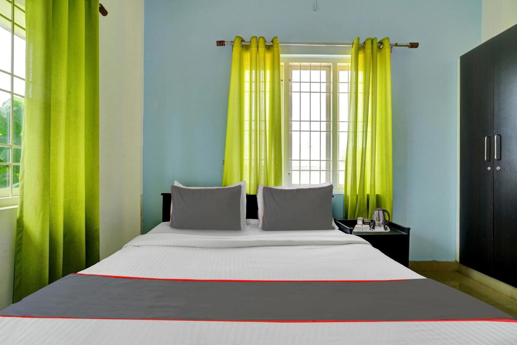 Collection O 81026 Suqoon Premium Stays Kochi المظهر الخارجي الصورة
