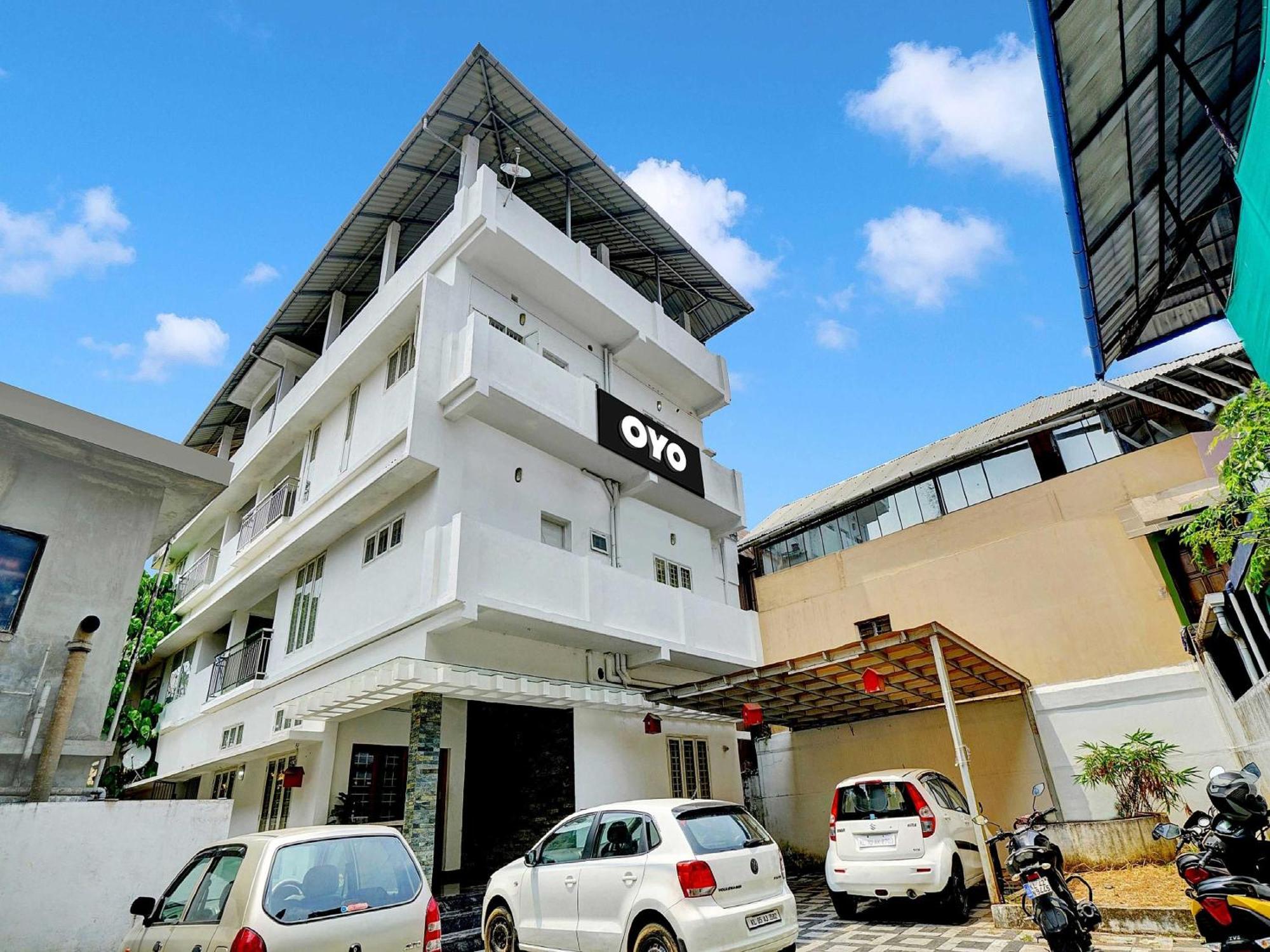 Collection O 81026 Suqoon Premium Stays Kochi المظهر الخارجي الصورة